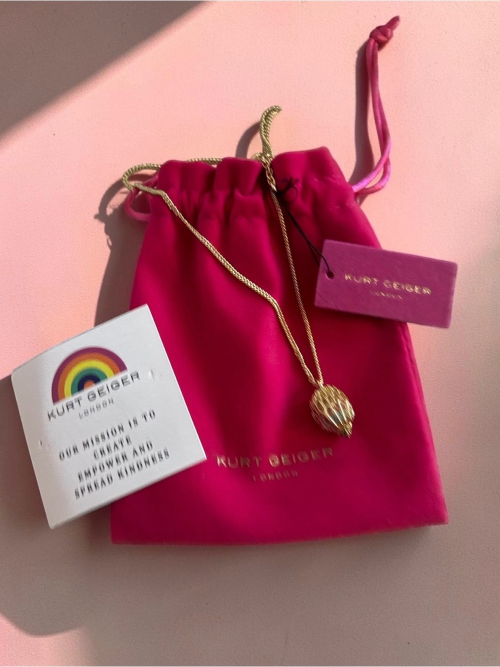 Kurt Geiger London Hot Air Balloon Pendant Necklace NWT Gold